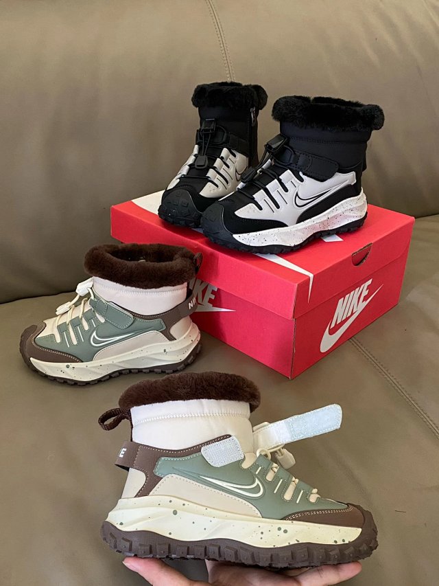 Nike children's Shoes: seller detail photo 7