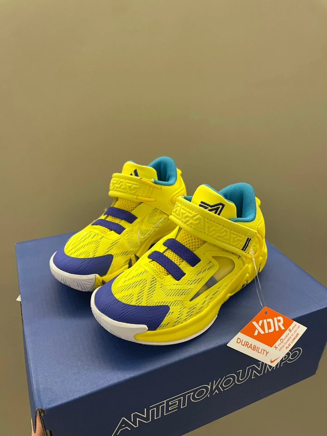 Nike children's slippers Shoes: seller detail photo 11