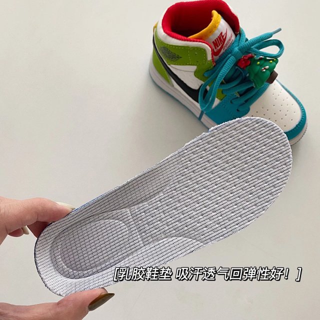 Nike Jordan children's Shoes: seller detail photo 12