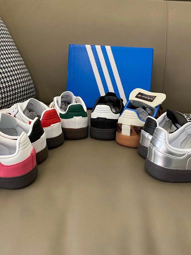 Adidas Children's Shoes: seller detail photo 7