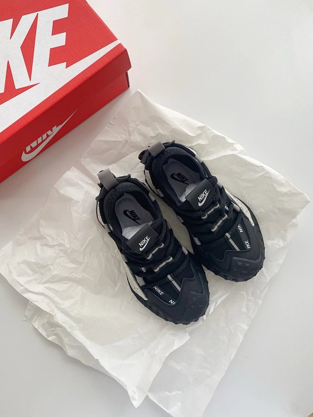 Nike children's Shoes: seller detail photo 14