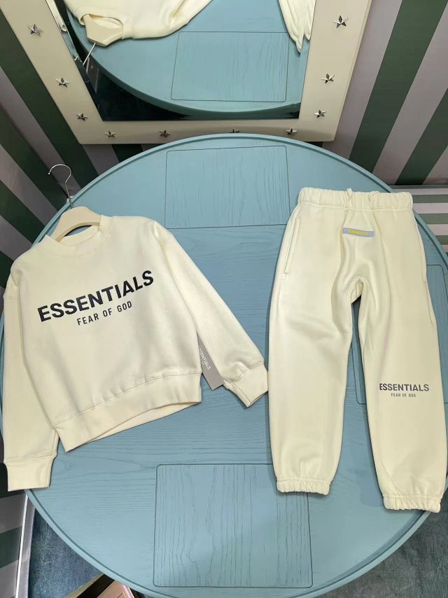 Essential Children’s Set: seller detail photo 2