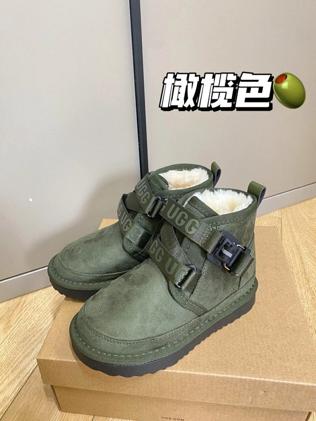 UGG Children's snow boots: seller detail photo 9