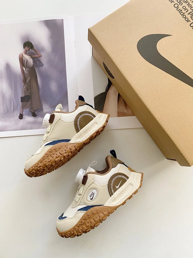Nike Children's Shoes: seller detail photo 14
