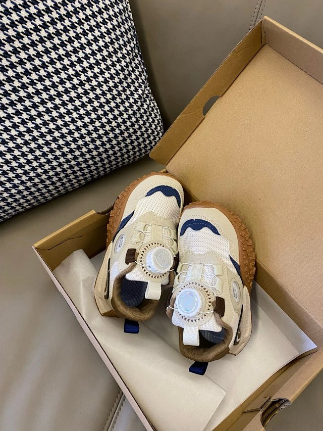Nike Children's Shoes: seller detail photo 6