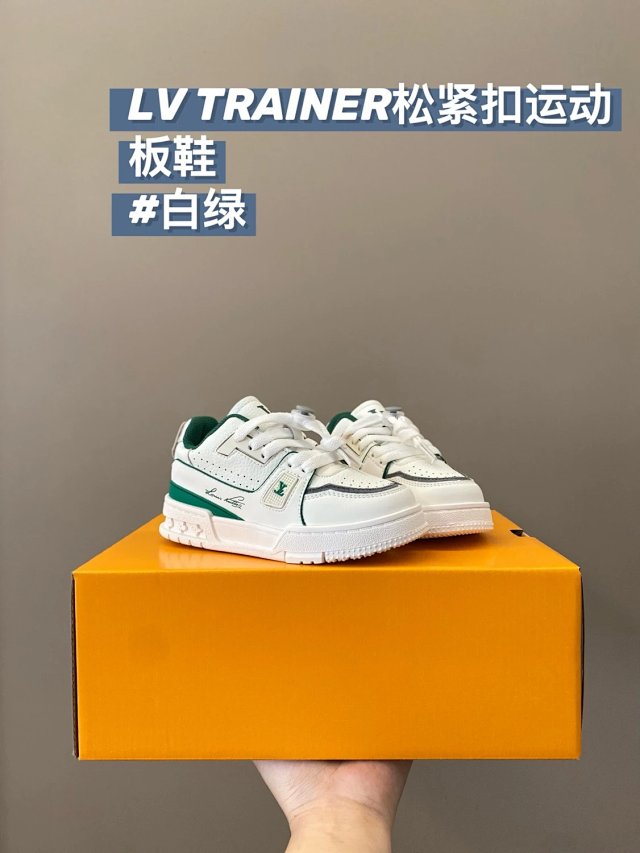 LV Louis Vuitton Children's Shoes: seller detail photo 13