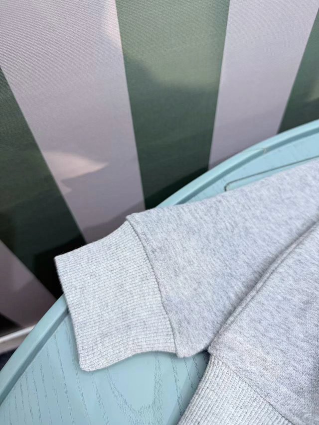 Balenciaga Children's Set: seller detail photo 6