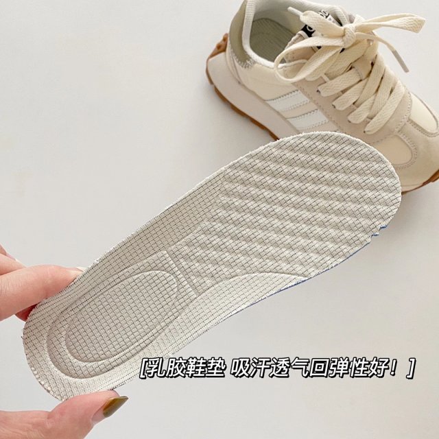Adidas Children's Shoes: seller detail photo 13