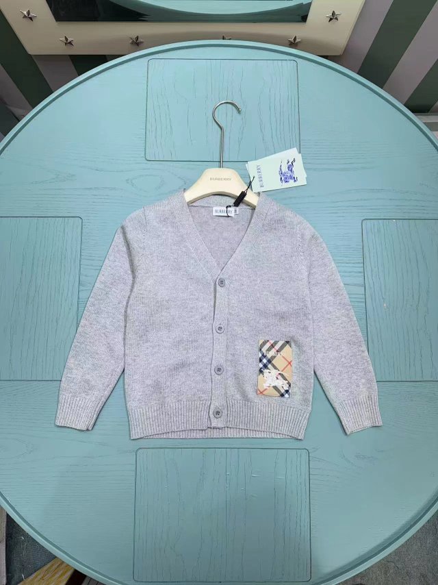 Burberry Children‘s Hoodie: seller detail photo 14