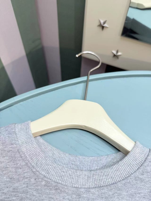 Balenciaga Children's Set: seller detail photo 5