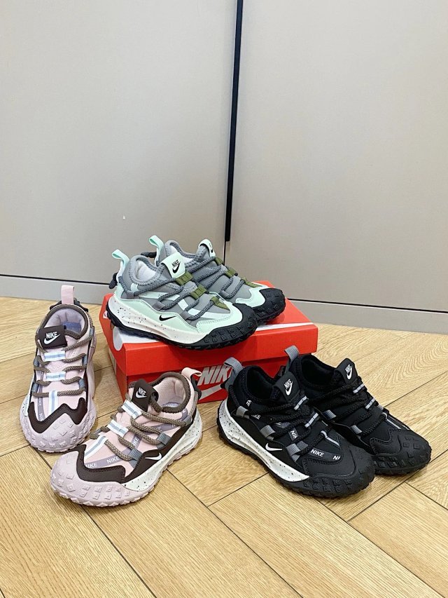 Nike children's Shoes: seller detail photo 2