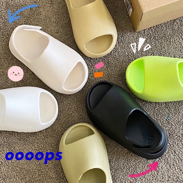 Yeezy children's Slippers Shoes: seller detail photo 3