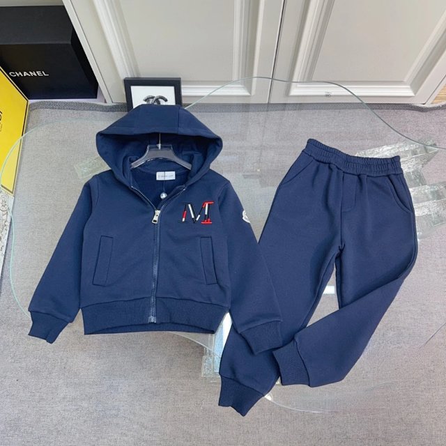 Moncler Children's Set: seller detail photo 10