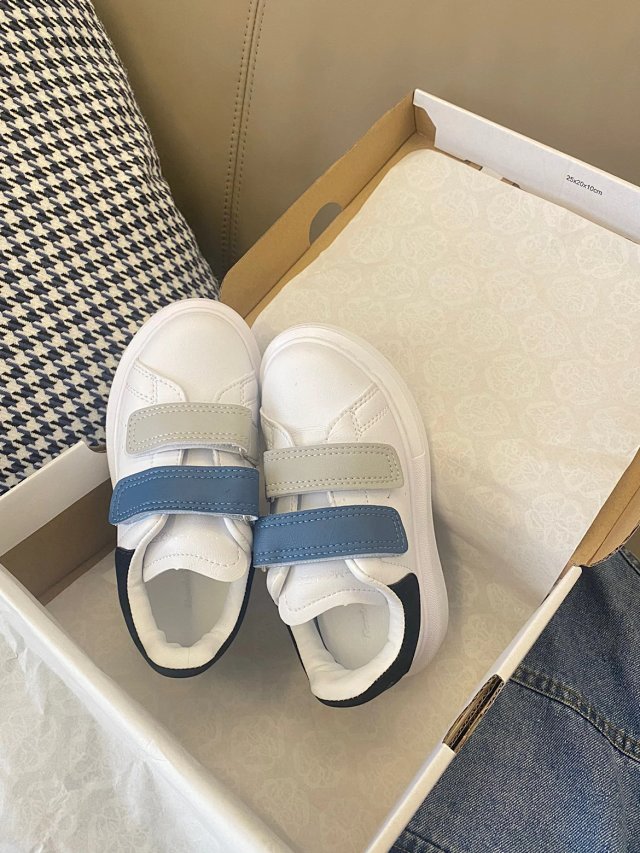 McQueen Children 's Shoes: seller detail photo 9