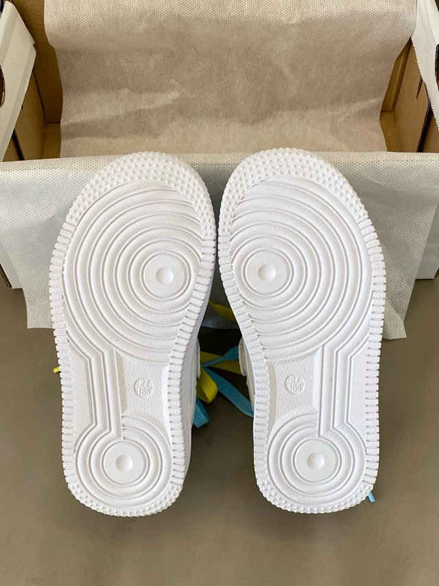 Nike children's Shoes: seller detail photo 13