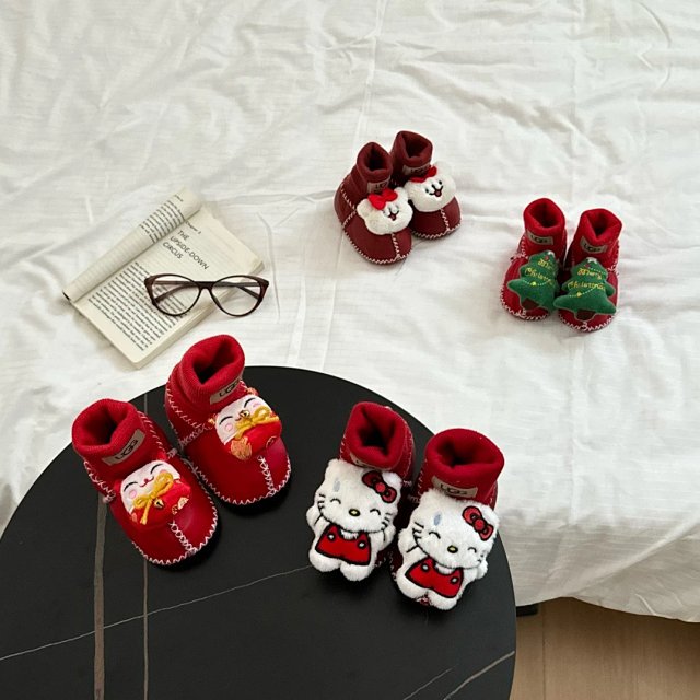 UGG Children's snow boots: seller detail photo 6
