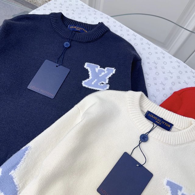 LV Louis Vuitton Children's Hoodie: seller detail photo 7