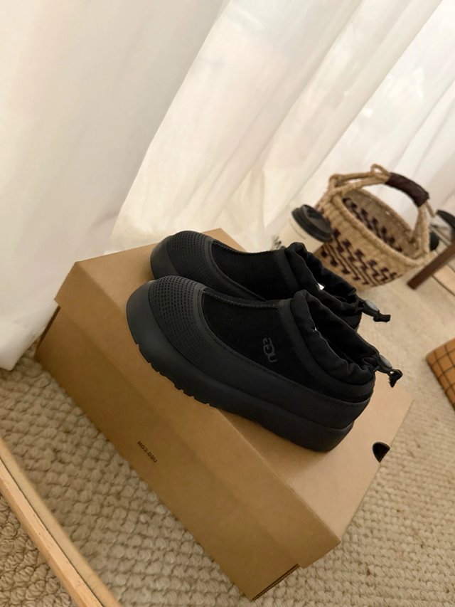 UGG Children's snow boots: seller detail photo 7