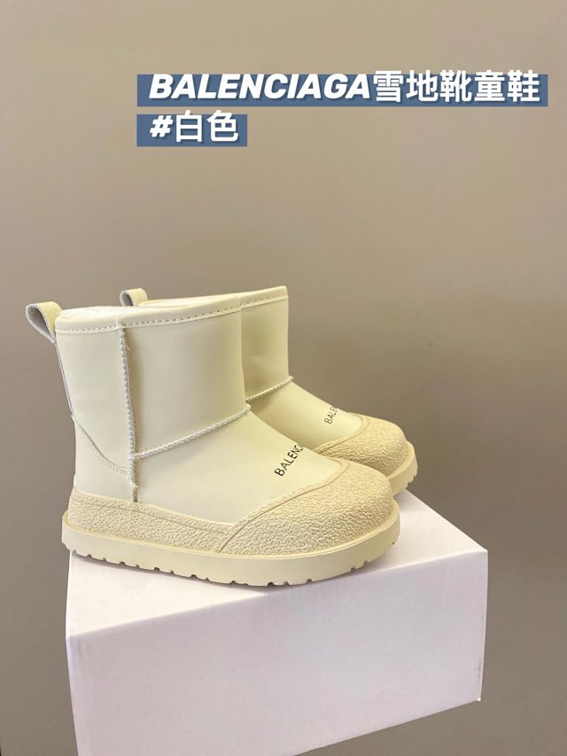 Balenciaga Children's Snow Shoes: seller detail photo 11