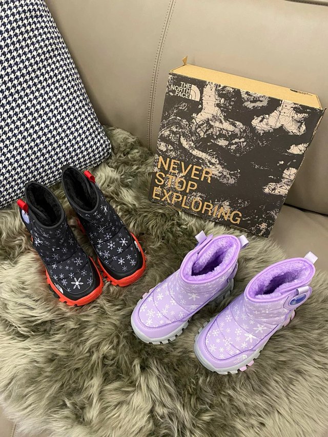The North face children's Snow shoes: seller detail photo 4