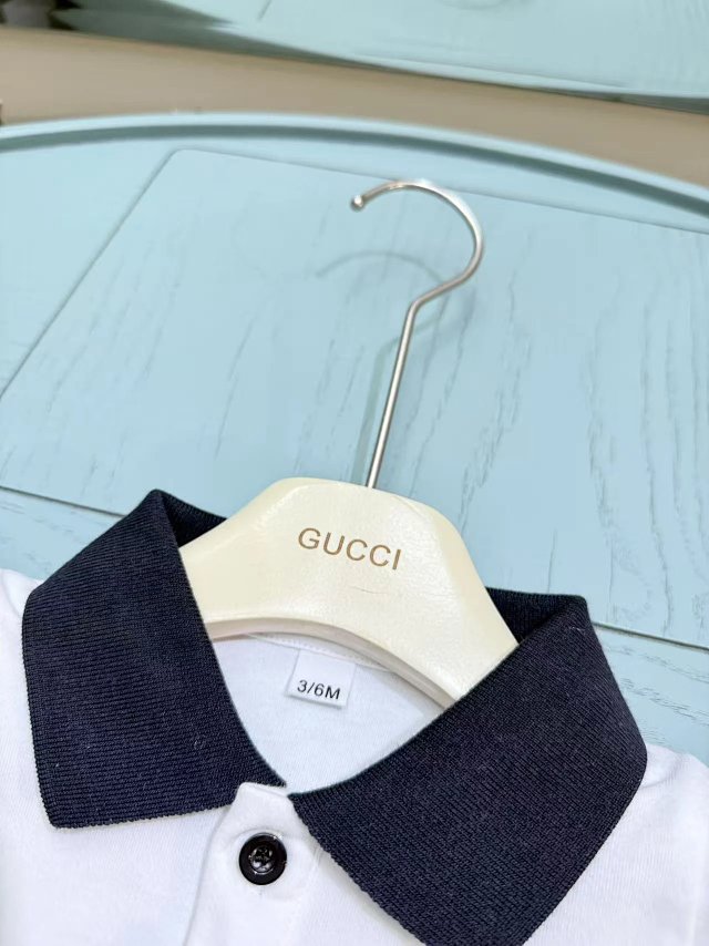 Gucci Children's Jumpsuit: seller detail photo 14