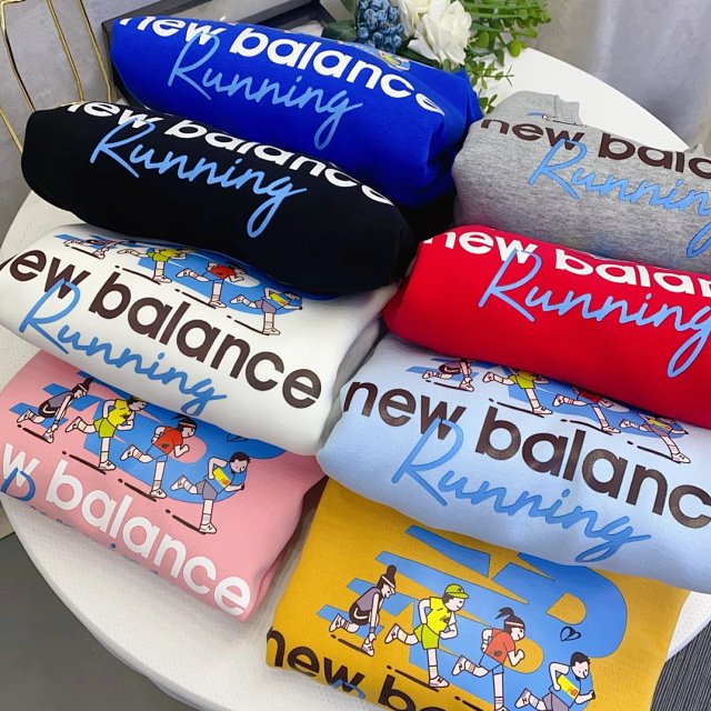 New Balance Children's Set: seller detail photo 2