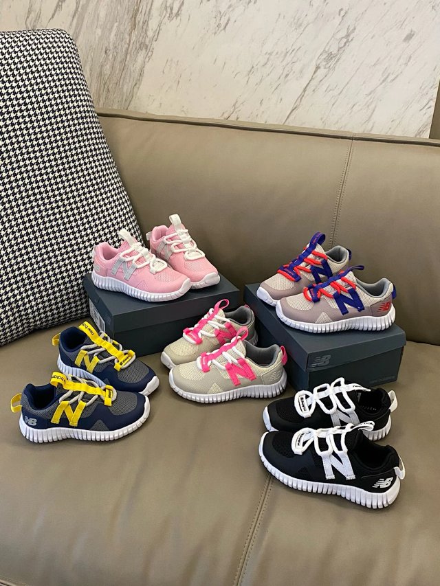 New Balance children's Shoes: seller detail photo 8