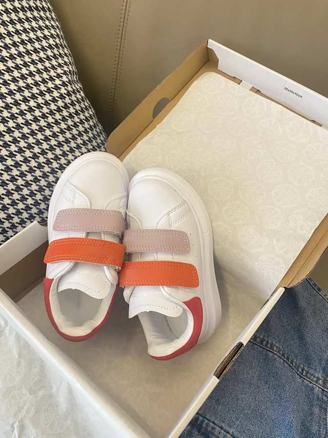 McQueen Children 's Shoes: seller detail photo 10