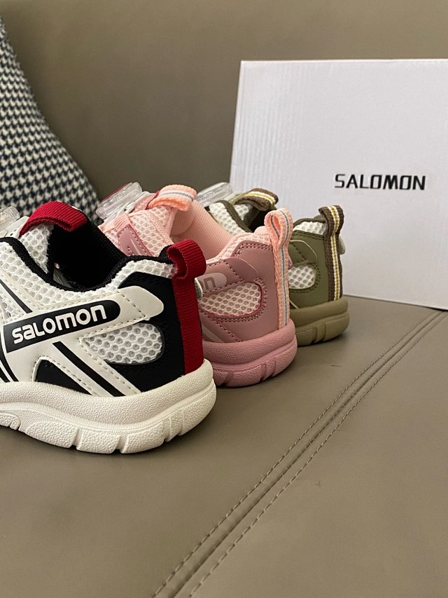 Salomon Children's Shoes: seller detail photo 6