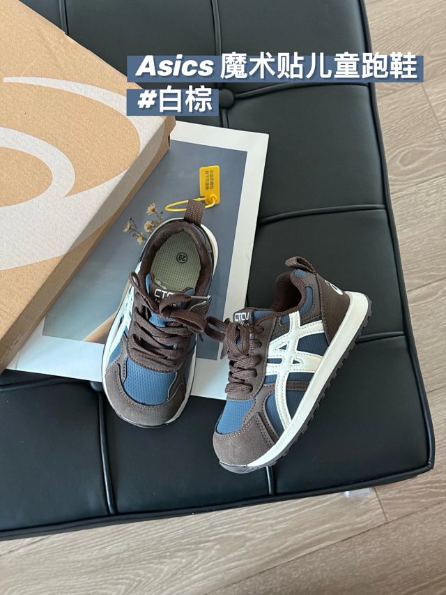Asics Children's Shoes: seller detail photo 4