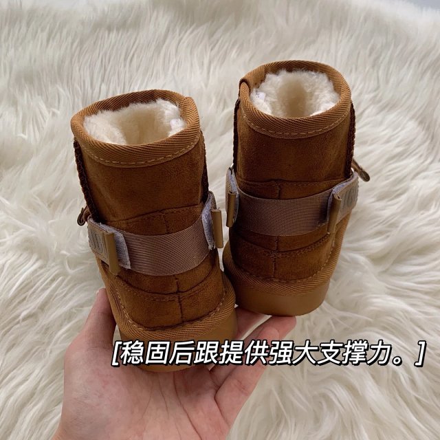 UGG Children's snow boots: seller detail photo 8