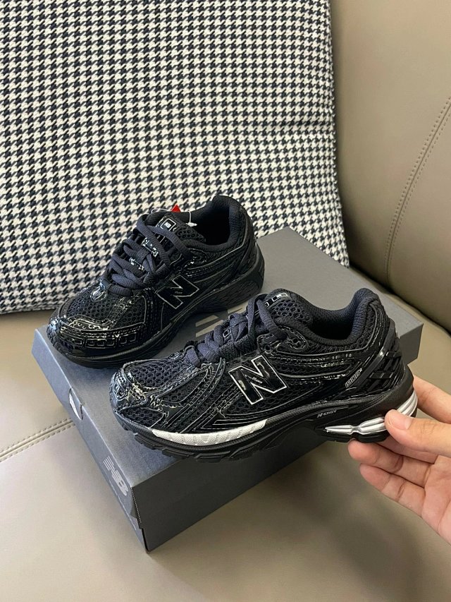 New Balance 1906 children's Shoes: seller detail photo 7