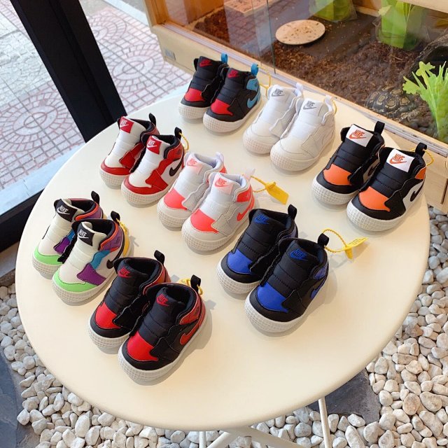 Nike Jordan children's Shoes: seller detail photo 6