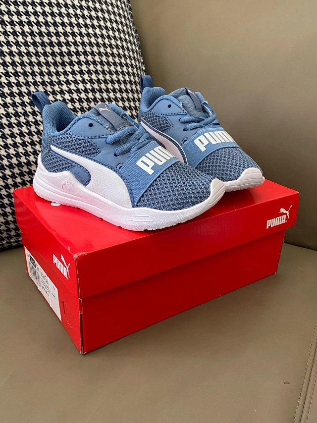 PUMA Children's Shoes: seller detail photo 5