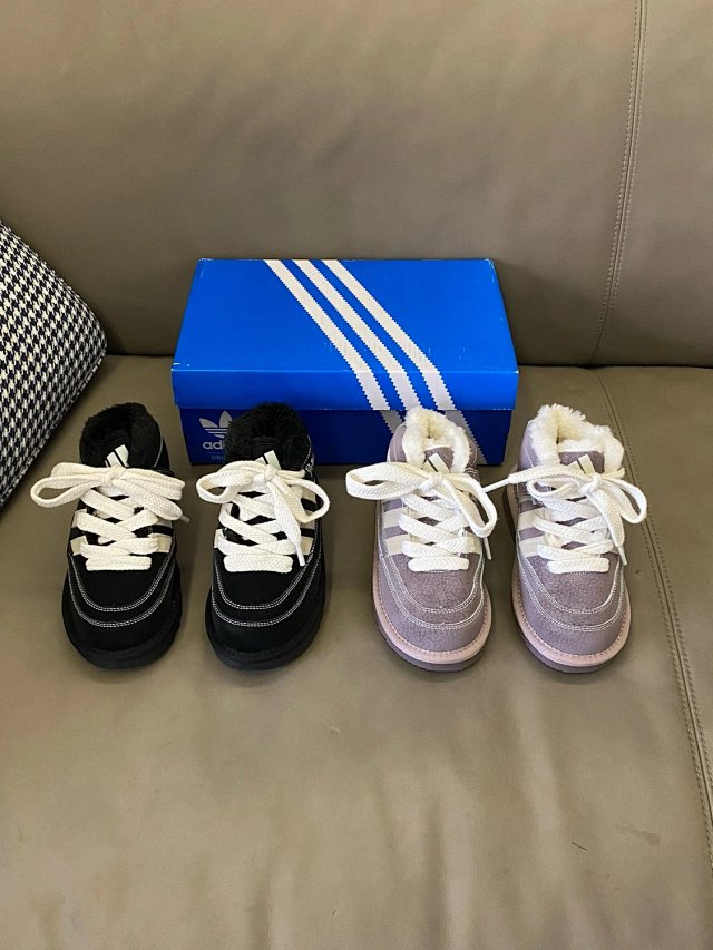 Adidas Children's Shoes: seller detail photo 6