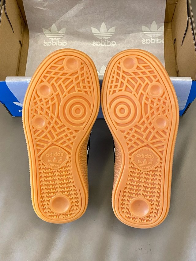 Adidas spezial Children's Shoes: seller detail photo 6