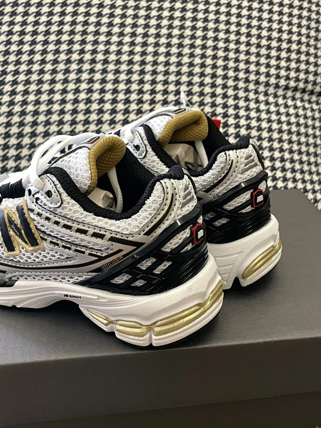 New Balance 1906 children's Shoes: seller detail photo 6