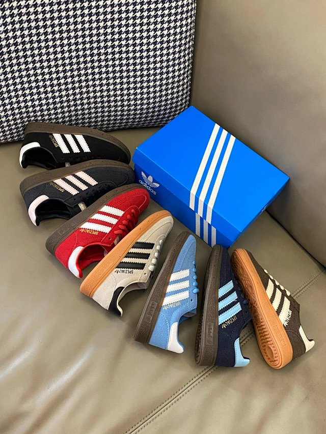 Adidas Children's Shoes: seller detail photo 14