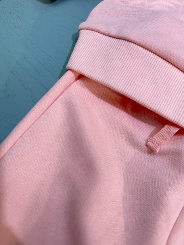 Burberry Children's Set: seller detail photo 9