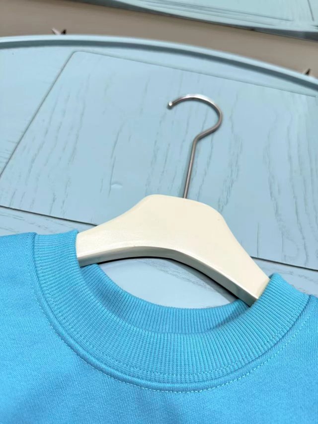 Balenciaga Children's Hoodie: seller detail photo 14