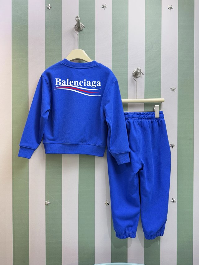 Balenciaga Children’s Children‘s Set: seller detail photo 2