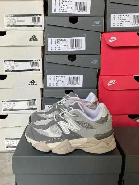New Balance Chunky Sneaker Green EE Kids运动鞋 - 26