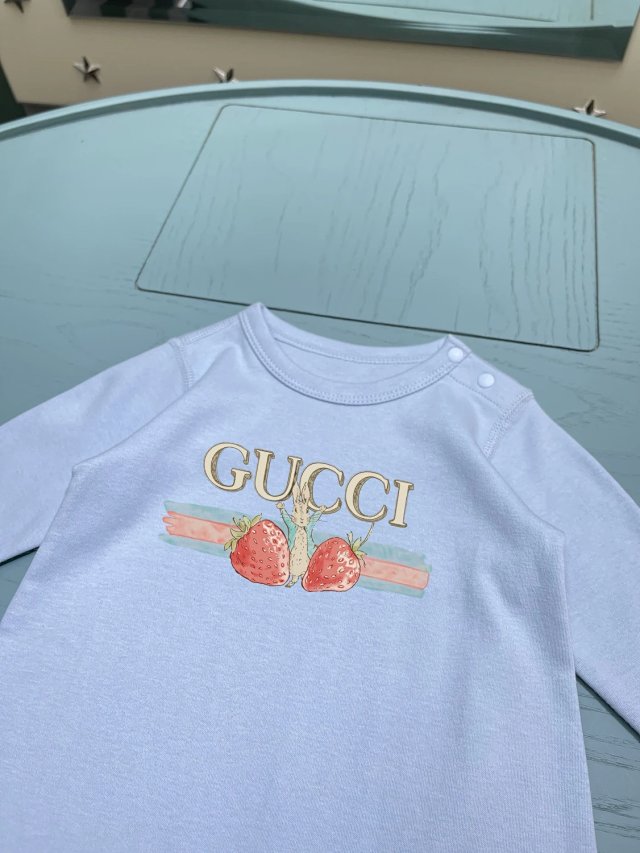 Gucci children's jumpsuit: seller detail photo 4