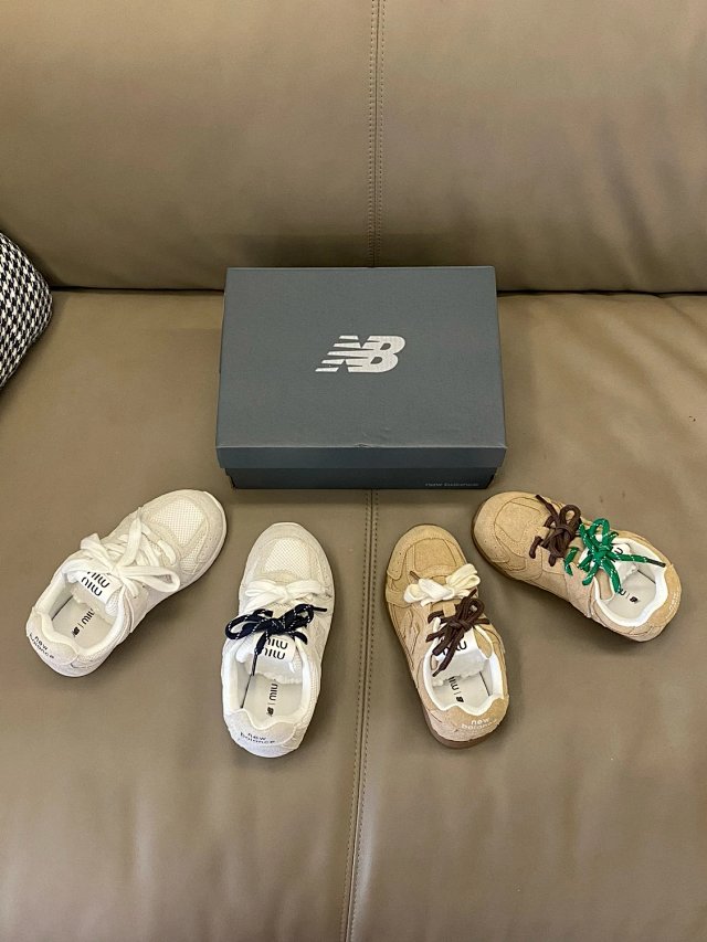 New Balance 530 children's Shoes: seller detail photo 5