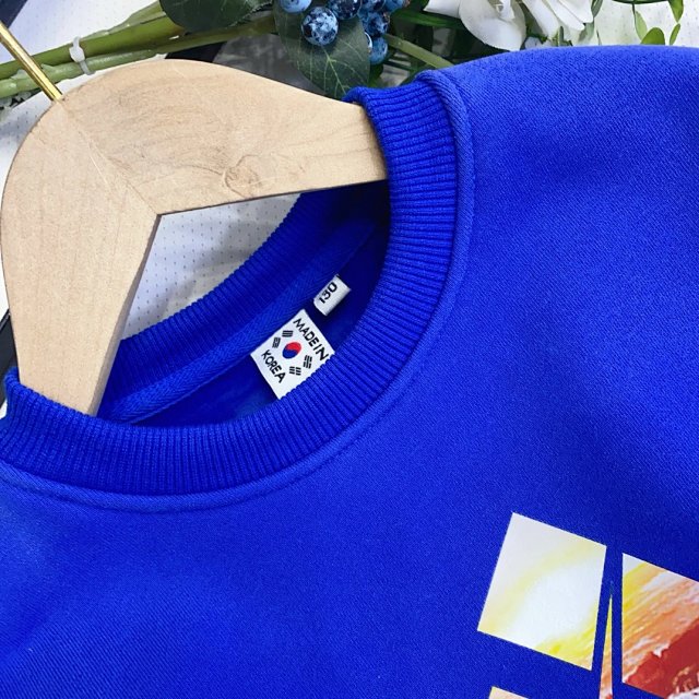 Adidas Children's Hoodie: seller detail photo 8