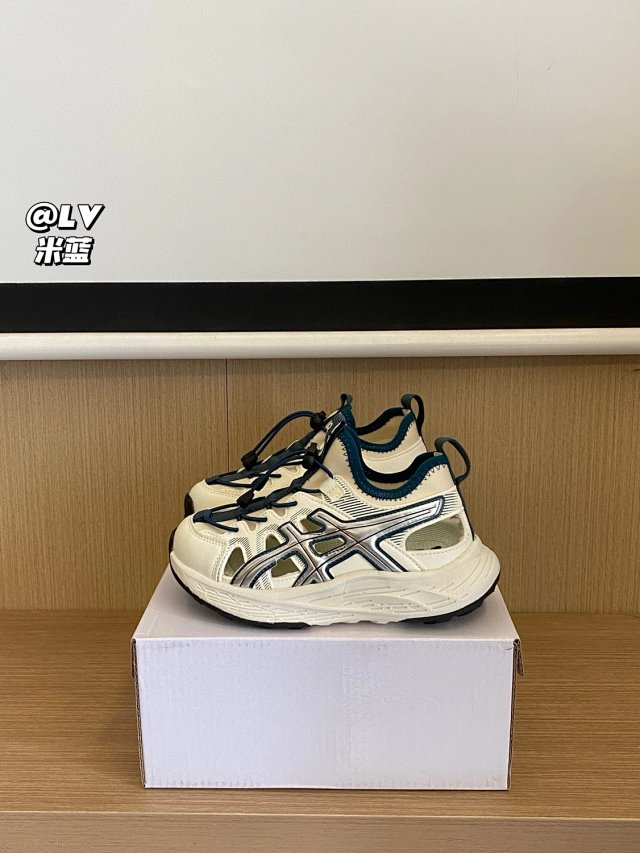 Asics Children's Slippers Shoes: seller detail photo 14