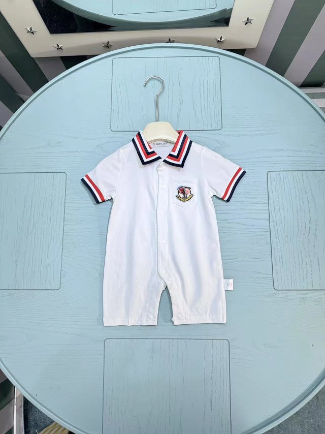 Gucci Children's Jumpsuit: seller detail photo 11
