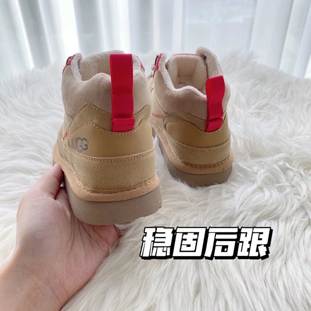 UGG Children's snow boots: seller detail photo 6