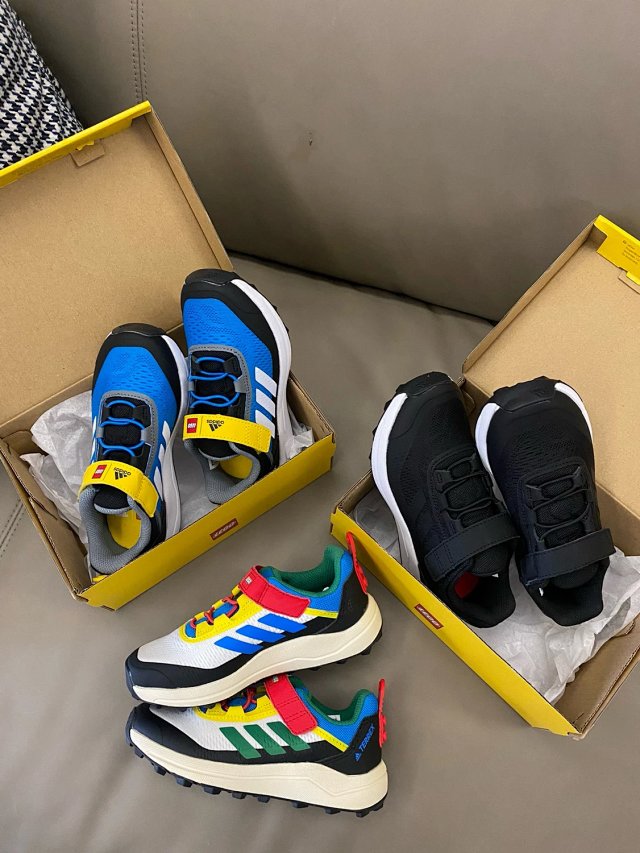 Adidas Children's Shoes: seller detail photo 3