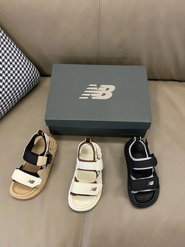 New balance Children's Shoes: seller detail photo 7